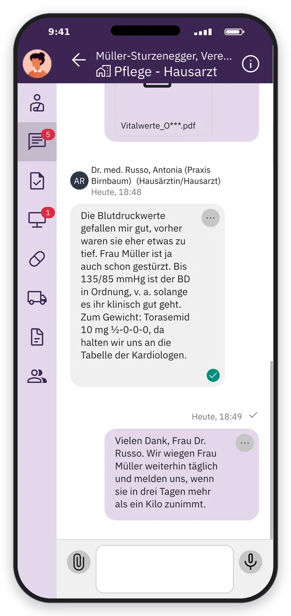 App-Screenshot: Chat Pflege – Hausarzt mit Vitalwerten als PDF-Anhang und Antwort der Hausärztin